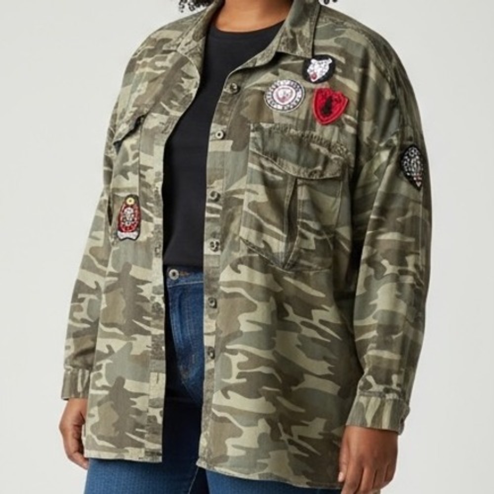 New Look Women's Camo Military Style Patches Utility‎ Oversized Top 2X